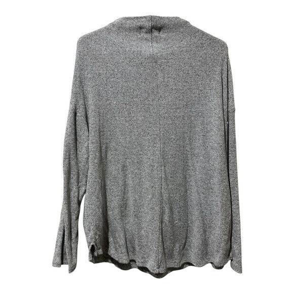 Old Navy Sweater - Picture 3 of 4